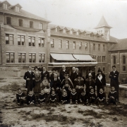 Inauguración del Hospital San Juan de Dios de Santurtzi el 24 de octubre de 1924