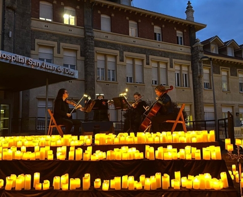 hospital acogió concierto candlelight