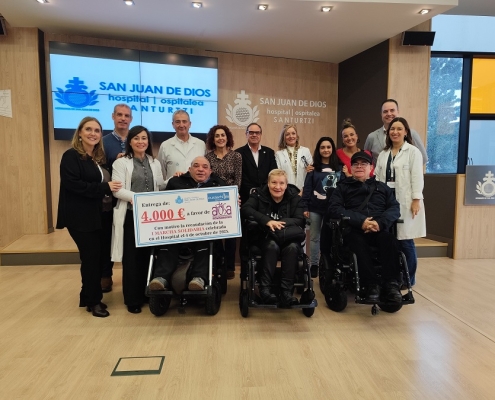 El Hospital San Juan de Dios de Santurtzi dona 4.000 euros a APDISA