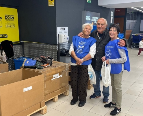Gran labor del voluntariado del Hospital en la última gran recogida de alimentos