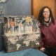 Entregada la cesta de Navidad a la ganadora del sorteo
